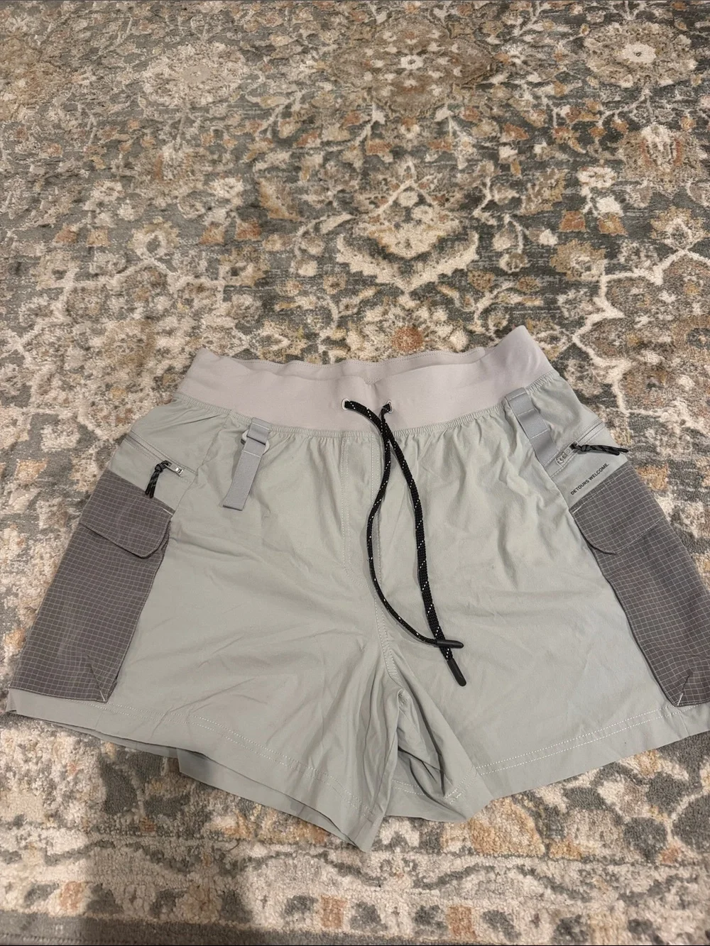 Lululemon Multi-Pocket Cargo High-Rise Hiking Shorts